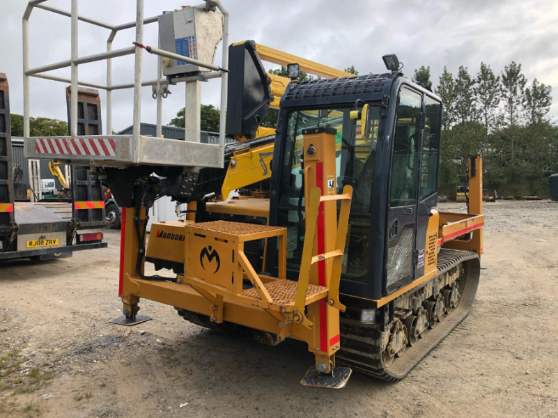 22m Tracked MEWP Mantis Access